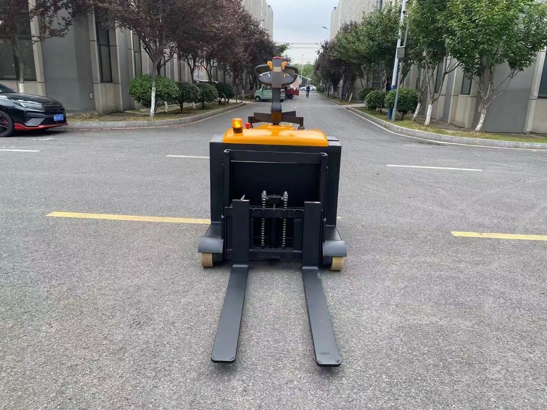 Electric Counterbalance Forklift Truck 2000 KGS with Battery Capacity 24V 210AH