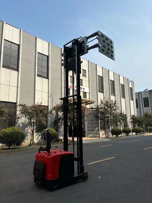 200 kg Rated Load Electric Forklift with Steel Back Clamp and Arm Range 500-1700 mm